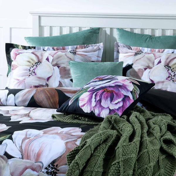 Tazanna Black Quilt Cover Set